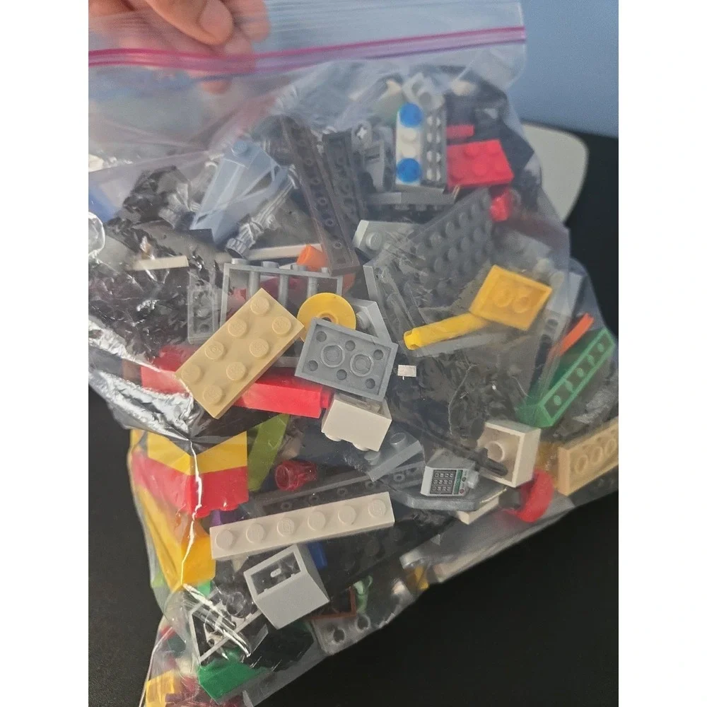 LEGO 2 LB Bags‎ Of Bulk Assorted Parts Pieces Bricks Lots of Variety
